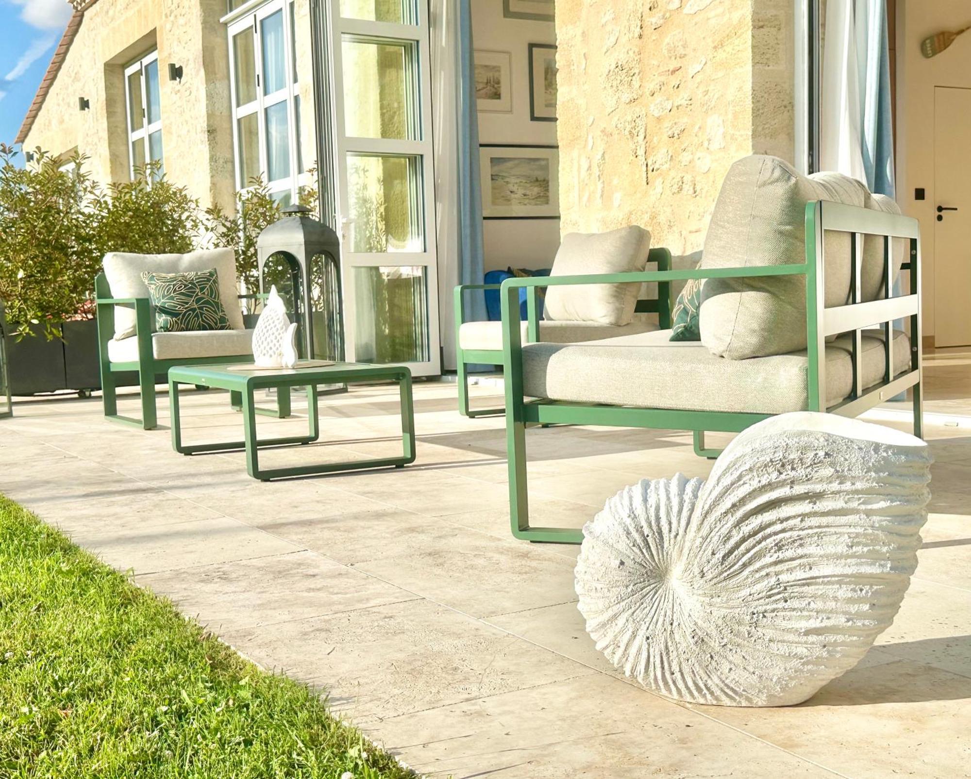Chateau De Lafont Suites Saint-Vivien (Dordogne) Exterior foto