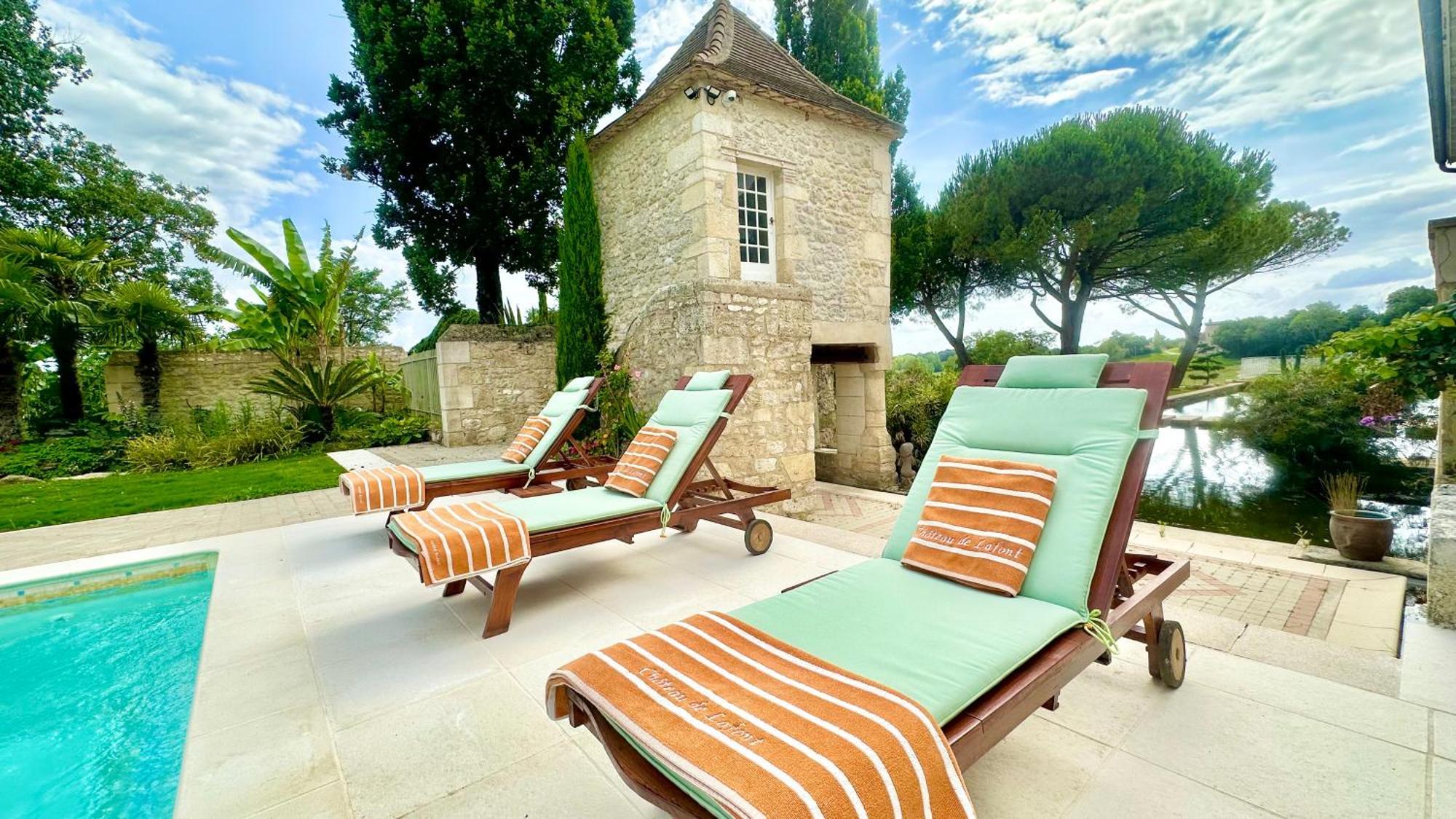 Chateau De Lafont Suites Saint-Vivien (Dordogne) Exterior foto